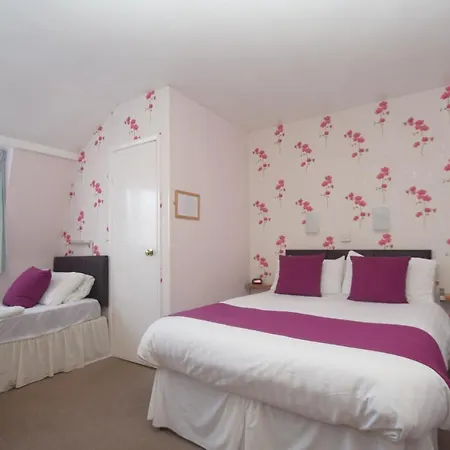 The Lincoln - Bed & Breakfast Scarborough
